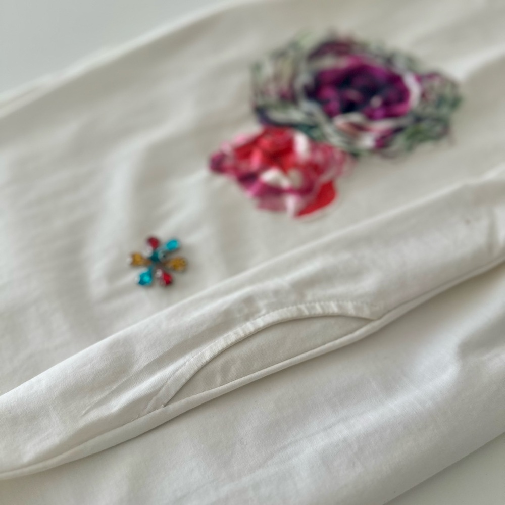 White Dress/ Tunic -  Stone & Floral Satin Appliqué. NWT - M/L - Picture 8 of 11